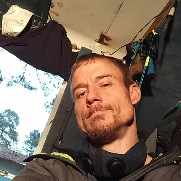 Meet your Posher, Christopher - Picture 1 of 1